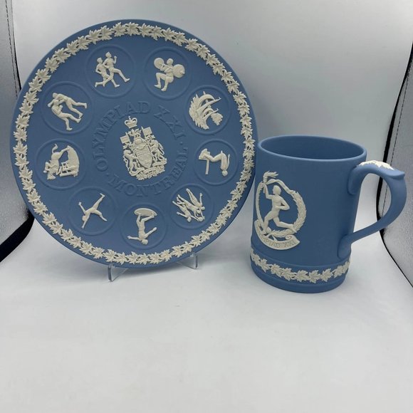 Vintage 1976 Wedgwood Blue Olympiad XXI Olympics Tankard Mug and 1976 plate - Picture 1 of 10